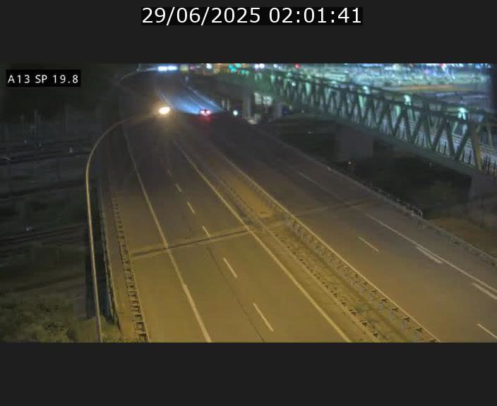 Traffic live webcam Luxembourg Croix de Bettembourg - A13 direction Esch-sur-Alzette - BK 19.8