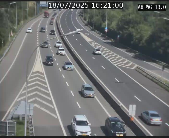 Traffic live webcam Luxembourg Mamer - A6 - BK 13 - direction Luxembourg/France/Allemagne