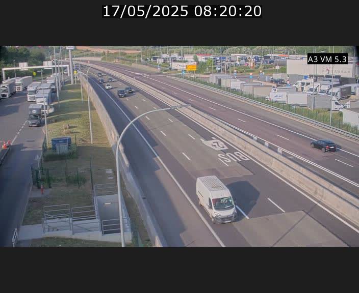 Traffic live webcam Luxembourg Aire de Berchem - A3 - BK 5 - direction France
