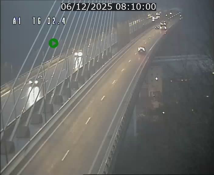 Traffic live webcam Luxembourg Sandweiler - A1 direction Luxembourg-ville - BK 2.4