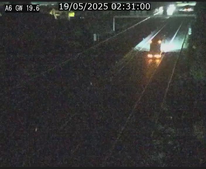 Traffic live webcam Luxembourg - Steinfort - A6 - BK 19.6 - direction Belgique