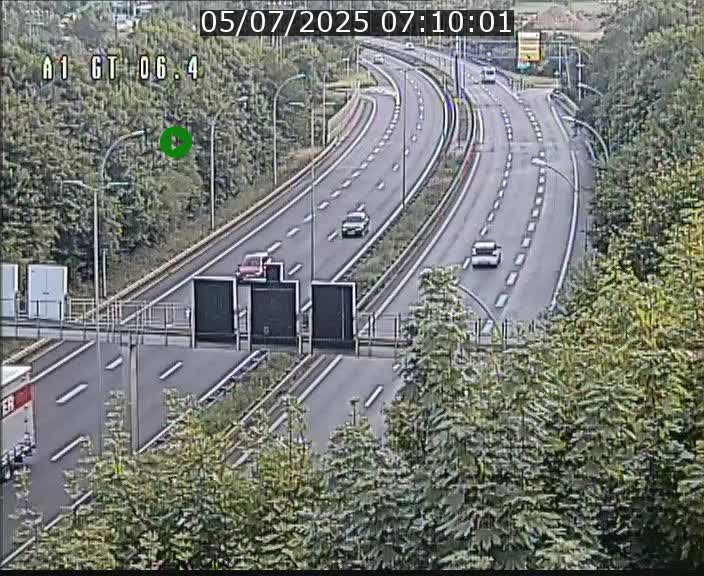 Traffic live webcam Luxembourg Hamm - A1 direction Sandweiler - BK 6.4