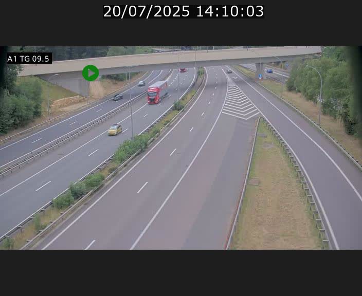 Traffic live webcam Luxembourg Jonction Grünewald - A1 direction Luxembourg-ville - BK 9.5