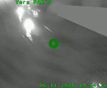 Caméra routière sur l'autoroute A20 à Saint-Pardoux-l'Ortigier, à la jonction avec l'A89. Vue orientée vers Paris