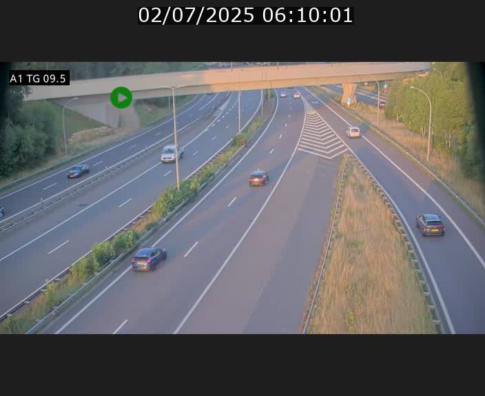 Traffic live webcam Luxembourg Jonction Grünewald - A1 direction Luxembourg-ville - BK 9.5