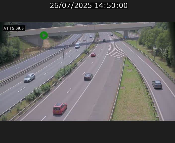 Traffic live webcam Luxembourg Jonction Grünewald - A1 direction Luxembourg-ville - BK 9.5