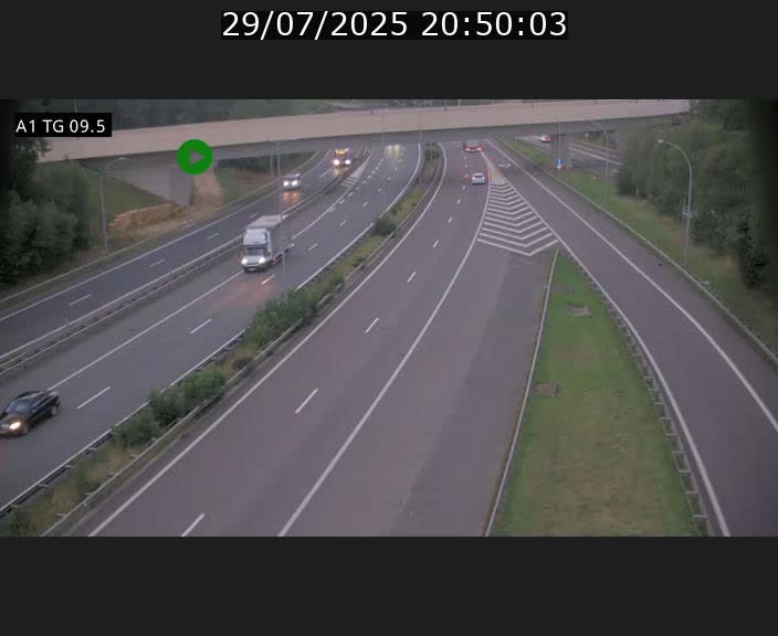 Traffic live webcam Luxembourg Jonction Grünewald - A1 direction Luxembourg-ville - BK 9.5