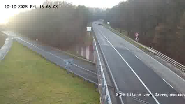 Webcam sur la D620, sur le contournement de Bitche. Vue orientée vers Sarreguemines