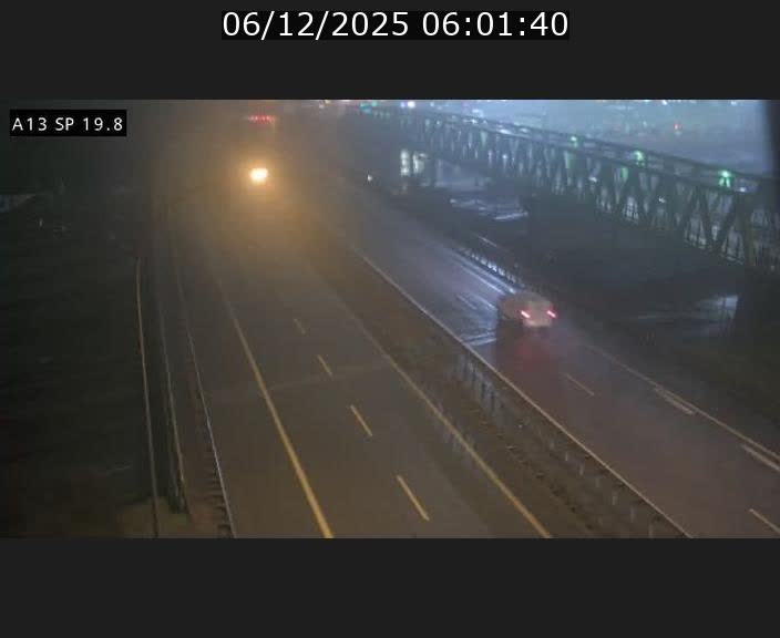 Traffic live webcam Luxembourg Croix de Bettembourg - A13 direction Esch-sur-Alzette - BK 19.8