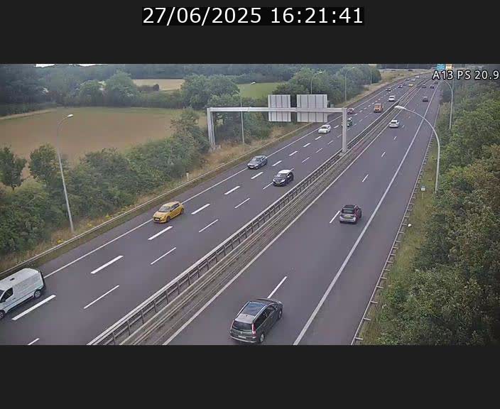 Traffic live webcam Luxembourg Croix de Bettembourg, rond-point d'Hellange - A13 direction Allemagne - BK 20.9