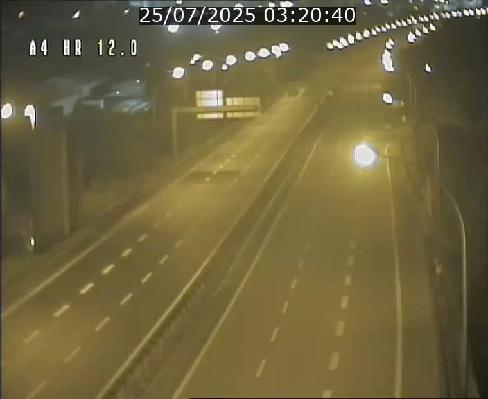 Traffic live webcam Luxembourg Jonction Foetz - A4 - BK 12.0 - direction Esch sur Alzette