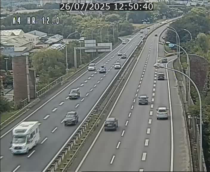 Traffic live webcam Luxembourg Jonction Foetz - A4 - BK 12.0 - direction Esch sur Alzette