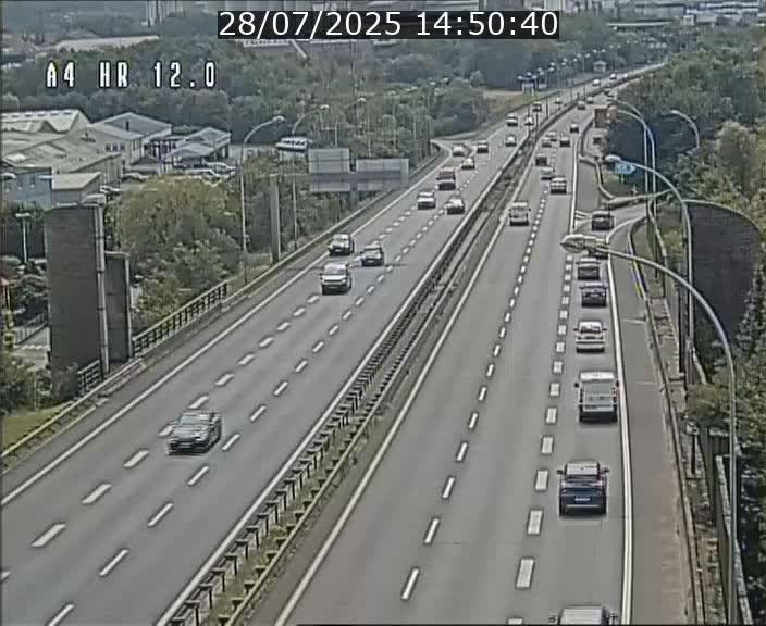 Traffic live webcam Luxembourg Jonction Foetz - A4 - BK 12.0 - direction Esch sur Alzette