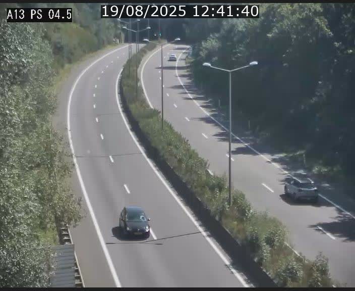 Traffic live webcam Luxembourg Differdange - A13 direction Esch-sur-Alzette - BK 4.5