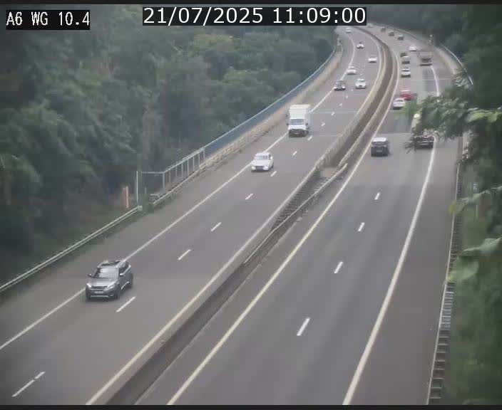 Traffic live webcam Luxembourg Mamer - A6 - BK 10.4 - direction Luxembourg/France/Allemagne