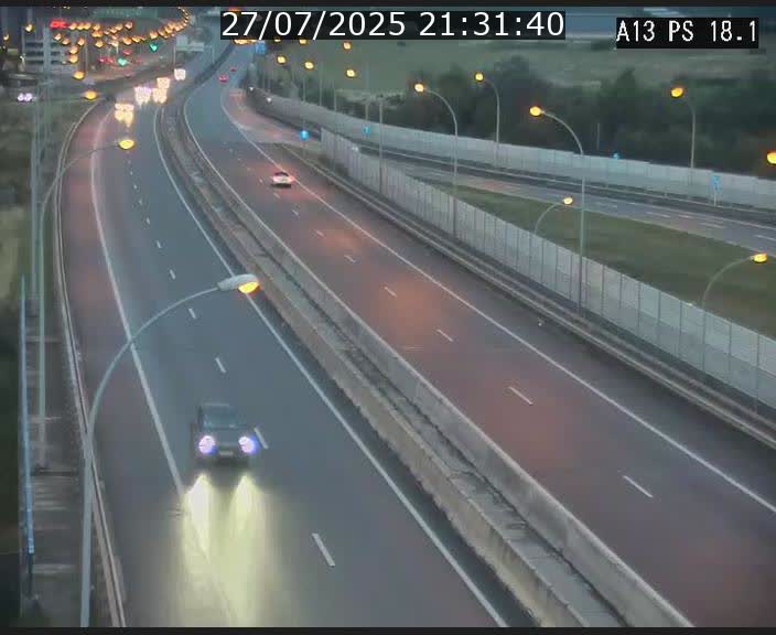 Traffic live webcam Luxembourg Dudelange - A13 direction Croix de Bettembourg - BK 18.1