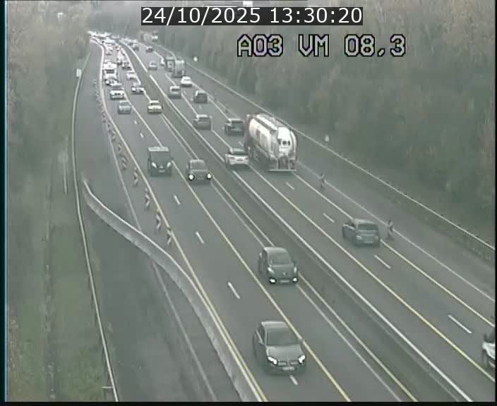 Traffic live webcam Luxembourg Bettembourg - A3 - BK 8.3 - direction France