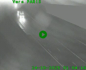 Caméra routière sur l'autoroute A20 à Saint-Pardoux-l'Ortigier, à la jonction avec l'A89. Vue orientée vers Paris