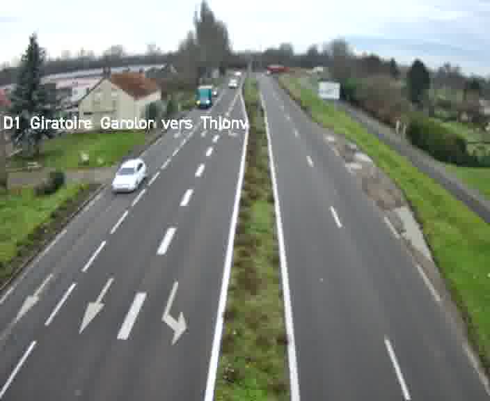 Webcam de surveillance sur D1 (France) à Ennery, cadrée vers Thionville, proposant une information routière utile aux déplacements quotidiens.