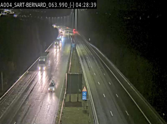 Webcam E411 à hauteur d'Assesse en provenance d'Arlon ou de la N4 vers Namur