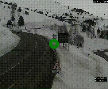 Webcam au carrefour de la croisade, à la jonction entre la N22 et la N320, avant le poste de douane franco-andorrane. Webcam à 1790 mètres d'altitude