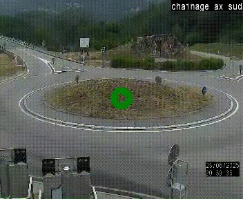 Webcam au nord d'Ax-les-Thermes au niveau de l'aire de chaînage de la N20. Vue orientée vers les Pyrénées, en direction de Pas de la Case