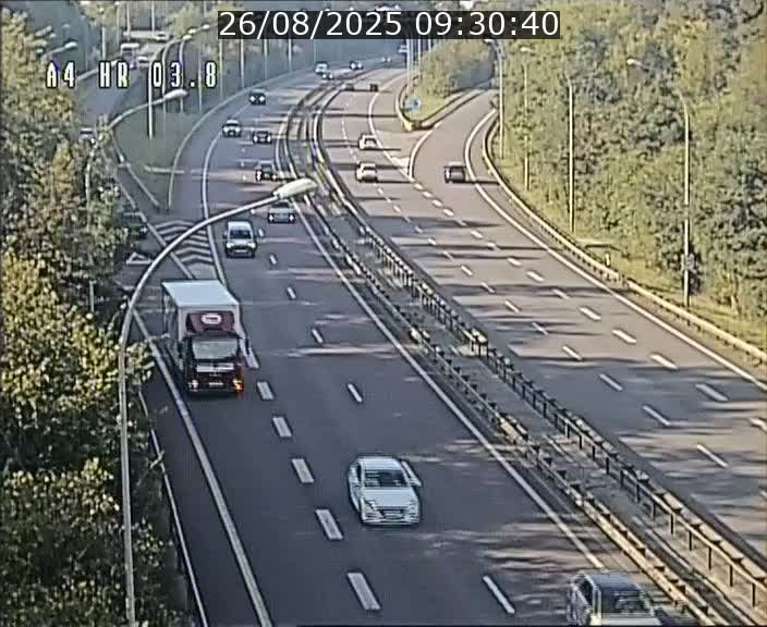 Webcam traffic A4 Luxembourg - BK 3.8 - Leudelange (direction Esch sur Alzette)