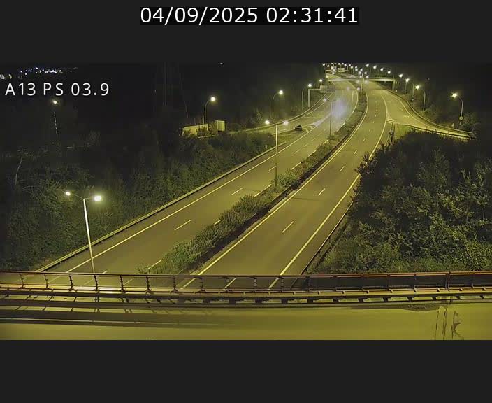 Traffic live webcam Luxembourg Differdange - A13 direction Esch-sur-Alzette - BK 3.9
