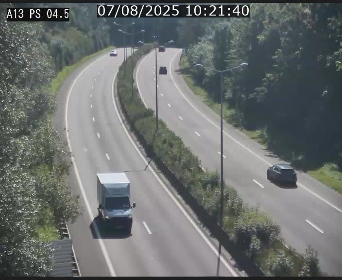Traffic live webcam Luxembourg Differdange - A13 direction Esch-sur-Alzette - BK 4.5