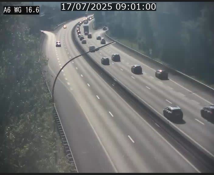 Traffic live webcam Luxembourg Aire de Capellen - A6 - BK 16.6 - direction Luxembourg/France/Allemagne