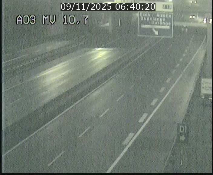 Traffic live webcam Luxembourg Croix de Bettembourg - A3 - BK 10.7 - direction France