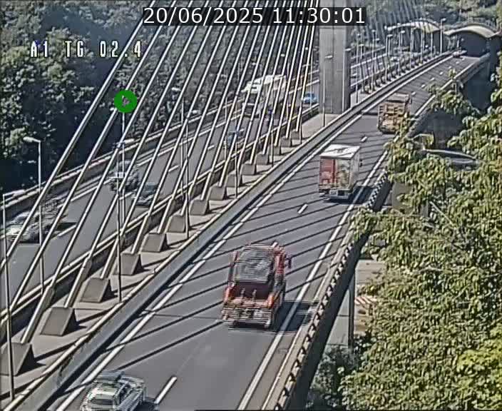 Traffic live webcam Luxembourg Sandweiler - A1 direction Luxembourg-ville - BK 2.4