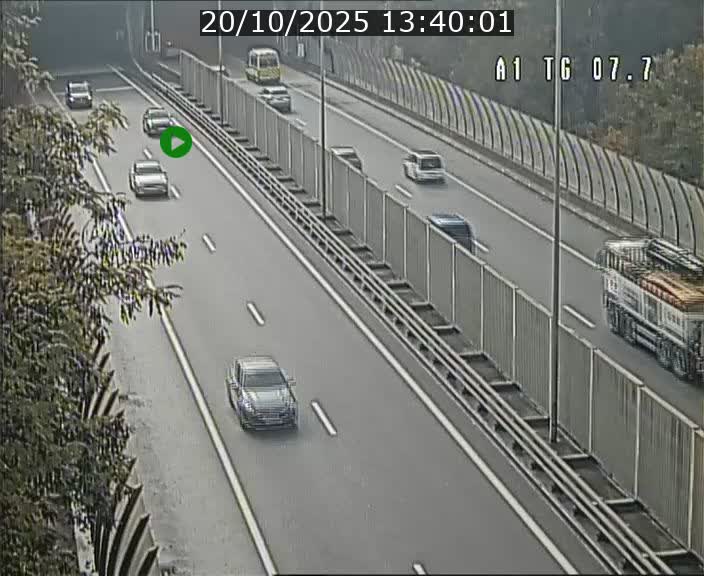 Traffic live webcam Luxembourg Kirchberg - A1 direction Luxembourg-ville - BK 7.7
