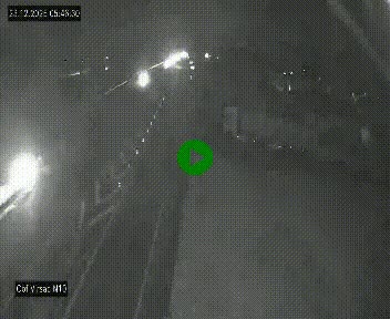 Vue en direct de l'autoroute A10 grâce à un drône situé au-dessus du péage de Virsac