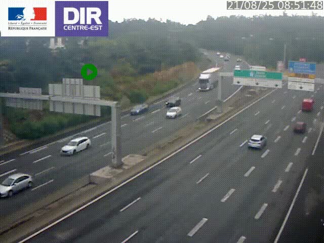 Caméra de circulation routière sur le boulevard périphérique Laurent Bonnevay de Lyon (D383) à hauteur de Bron, avant la jonction avec l'A43. Vue orientée vers l'échangeur