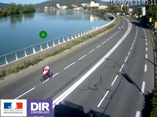 Webcam sur le quai Parjot à Vienne, aux Portes de Lyon, sur la Nationale 7, à la jonction avec le boulevard du Rhône-nord (D1407), caméra orientée vers Lyon