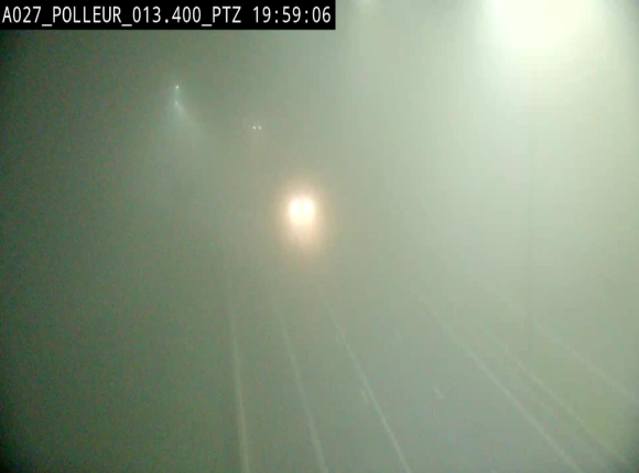 Webcam A27/E42 avec vue sur le parking de l'aire de Polleur, après le Viaduc de Polleur à Theux. Vue orientée vers Liège