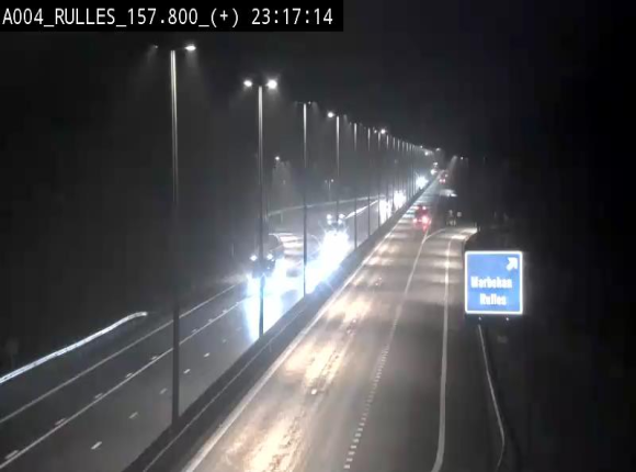Webcam à hauteur de la sortie 28a donnant sur la P7 menant à Rulles. Vue orientée vers Luxembourg
