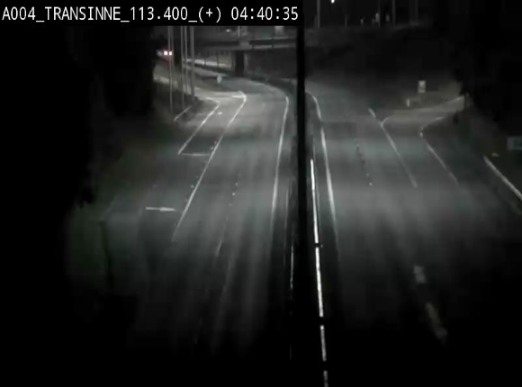 Webcam dans les Ardennes sur l'E411 à hauteur de Transinne. Vue orientée vers le sud de la Belgique