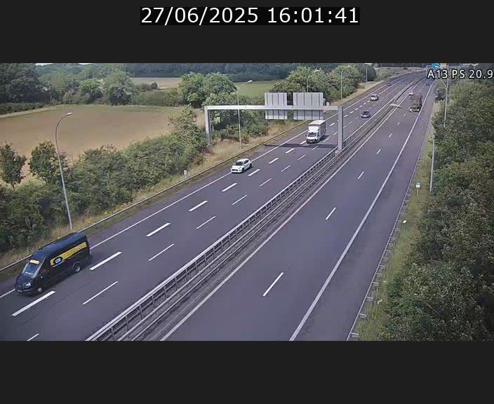 Traffic live webcam Luxembourg Croix de Bettembourg, rond-point d'Hellange - A13 direction Allemagne - BK 20.9