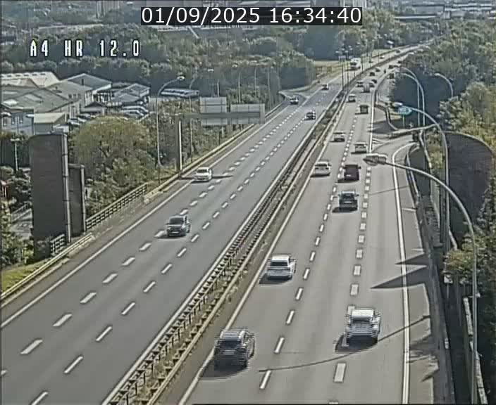Traffic live webcam Luxembourg Jonction Foetz - A4 - BK 12.0 - direction Esch sur Alzette
