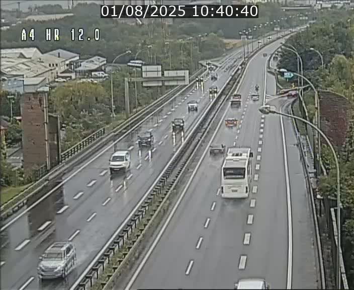 Traffic live webcam Luxembourg Jonction Foetz - A4 - BK 12.0 - direction Esch sur Alzette