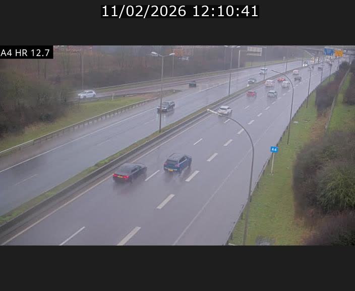 Traffic live webcam Luxembourg Esch sur Alzette - A4 - BK 12.7 - direction Esch-Belval