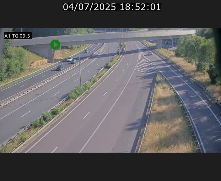 Traffic live webcam Luxembourg Jonction Grünewald - A1 direction Luxembourg-ville - BK 9.5