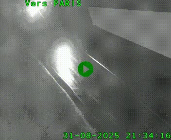 Caméra routière sur l'autoroute A20 à Saint-Pardoux-l'Ortigier, à la jonction avec l'A89. Vue orientée vers Paris