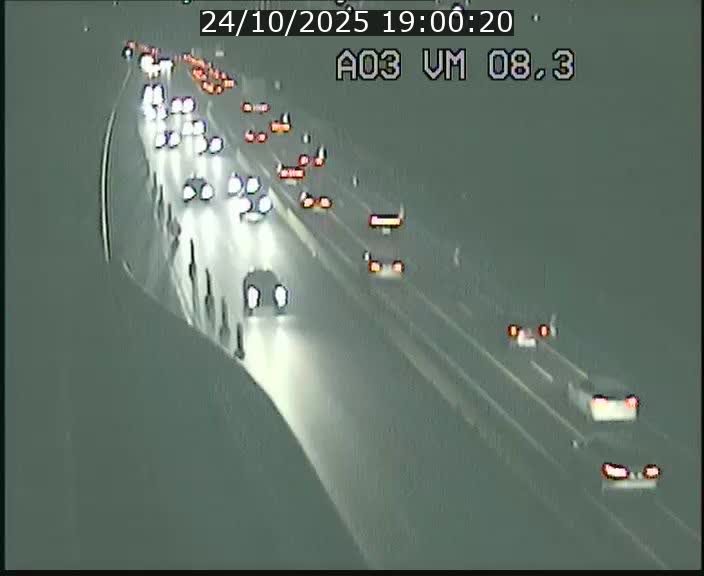 Traffic live webcam Luxembourg Bettembourg - A3 - BK 8.3 - direction France