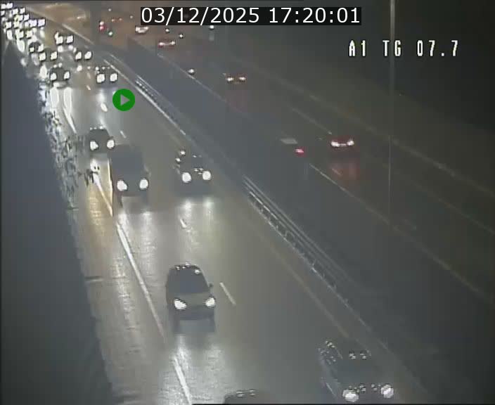 Traffic live webcam Luxembourg Kirchberg - A1 direction Luxembourg-ville - BK 7.7