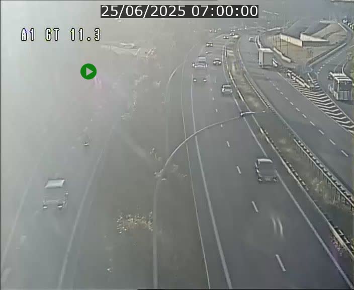 Traffic live webcam Luxembourg Senningerberg - A1 direction Allemagne - BK 11.3