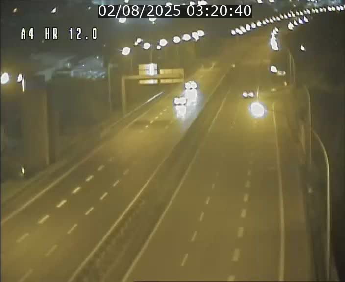 Traffic live webcam Luxembourg Jonction Foetz - A4 - BK 12.0 - direction Esch sur Alzette