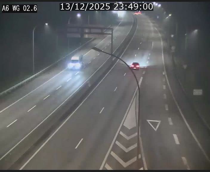 Traffic live webcam Luxembourg Croix de Cessange - A6 - BK 2.6 - direction France/Allemagne